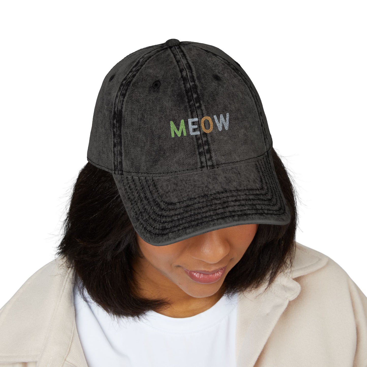 Vintage Cap 🧢 Meow