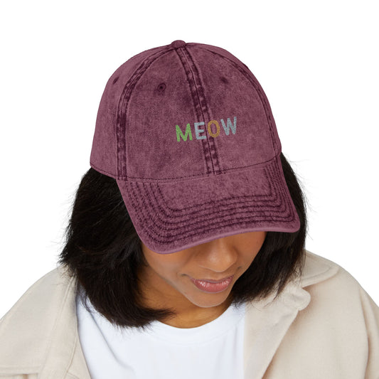 Vintage Cap 🧢 Meow